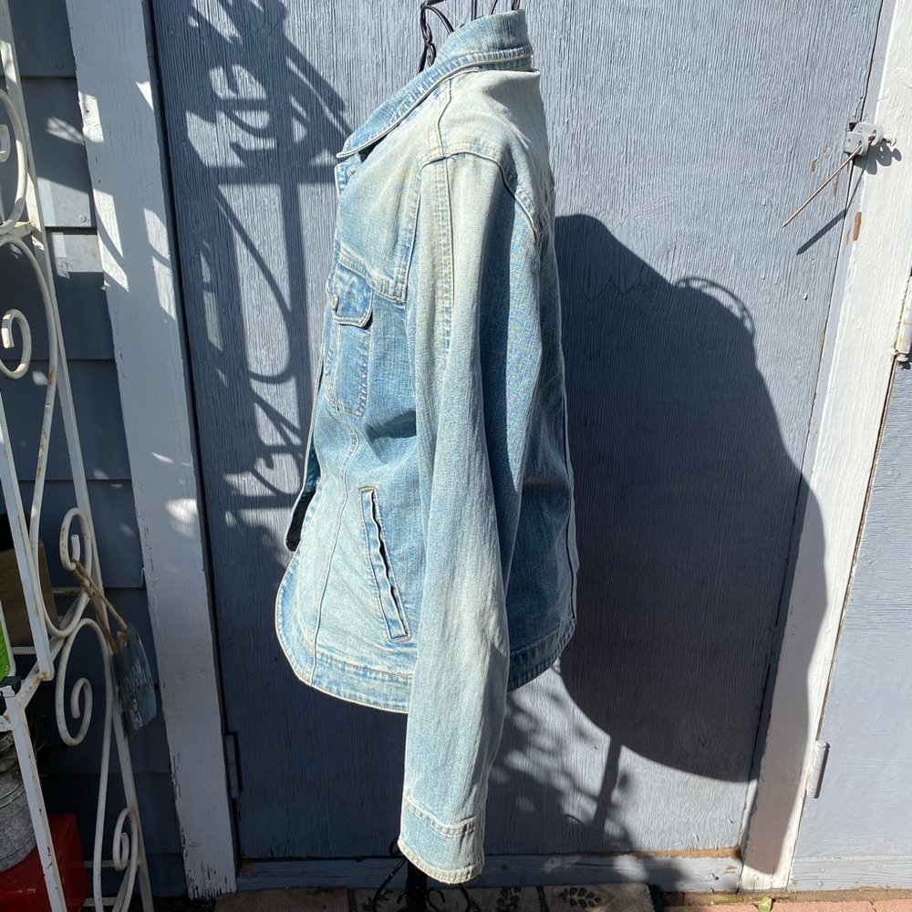 Gap Jean Jacket - image 4